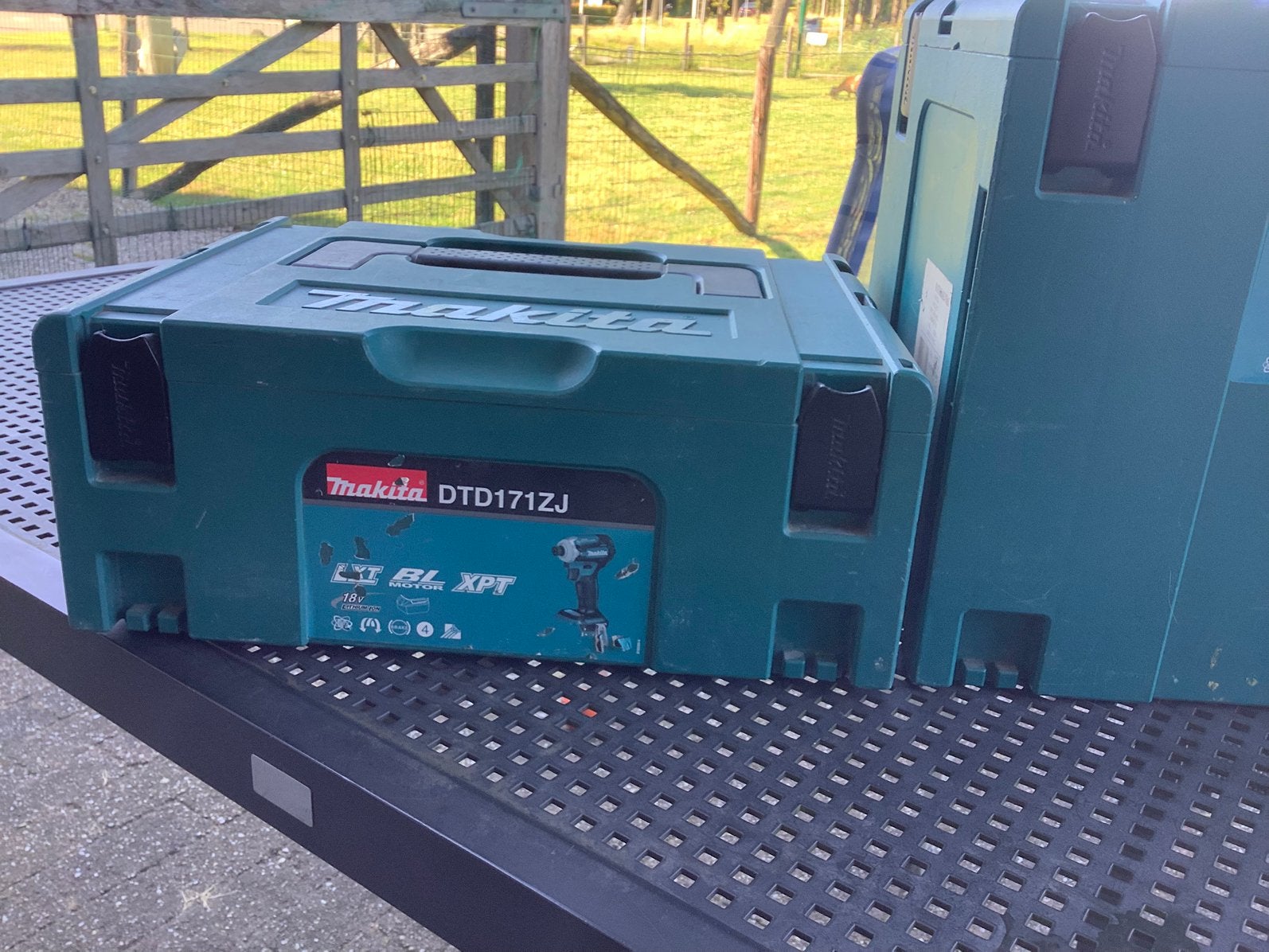 Makita box, Ophalen of Verzenden