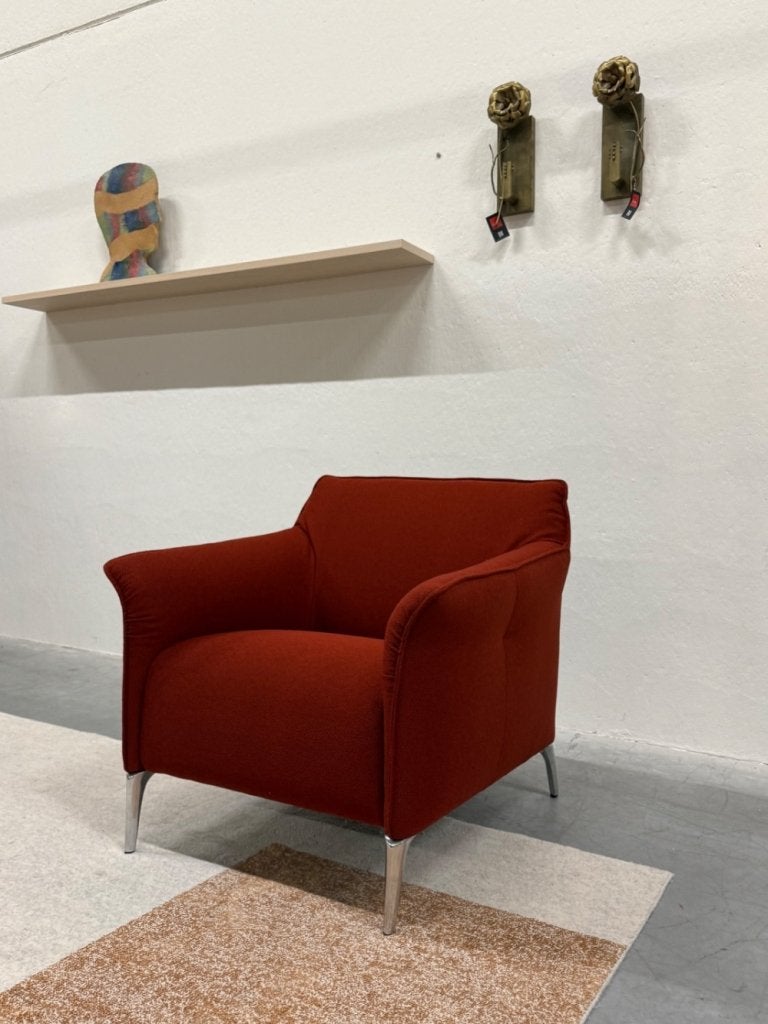 Nieuw Leolux Mayon  Fauteuil Rood stof design stoel, Huis en Inrichting, Leolux, Info@leolux.nl, Nieuw, 75 tot 100 cm