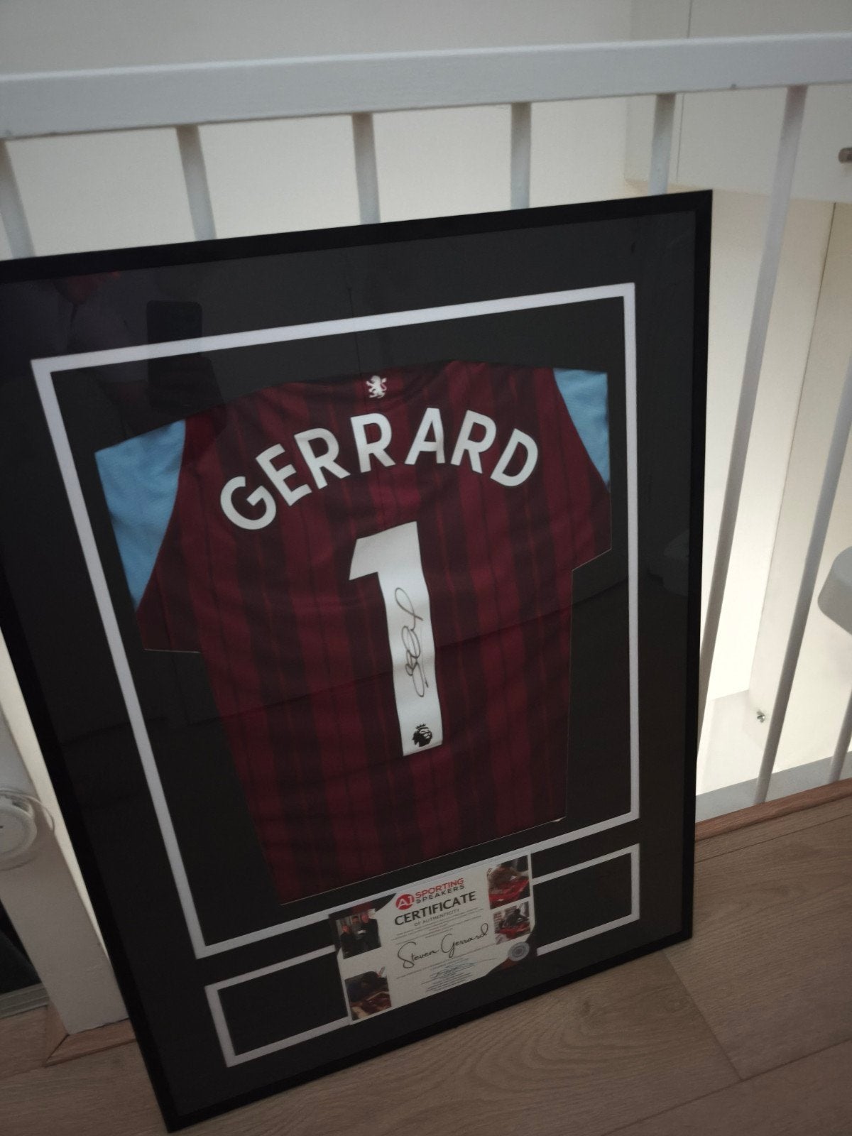 Steven Gerrard shirt met handtekening Aston Villa, Ophalen, Zo goed als nieuw, Buitenlandse clubs, Shirt