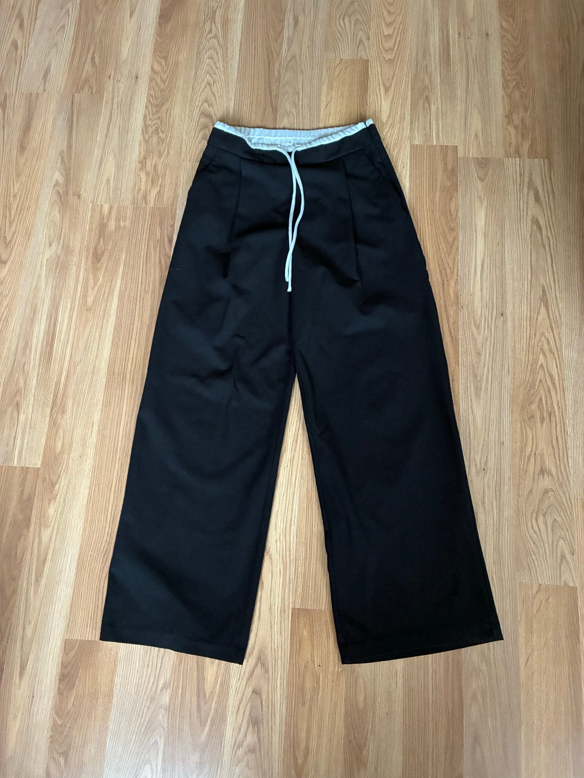 Zwarte Zara broek met wijde pijpen - Maat XS, Zwart, Ophalen of Verzenden, Zo goed als nieuw, Maat 34 (XS) of kleiner