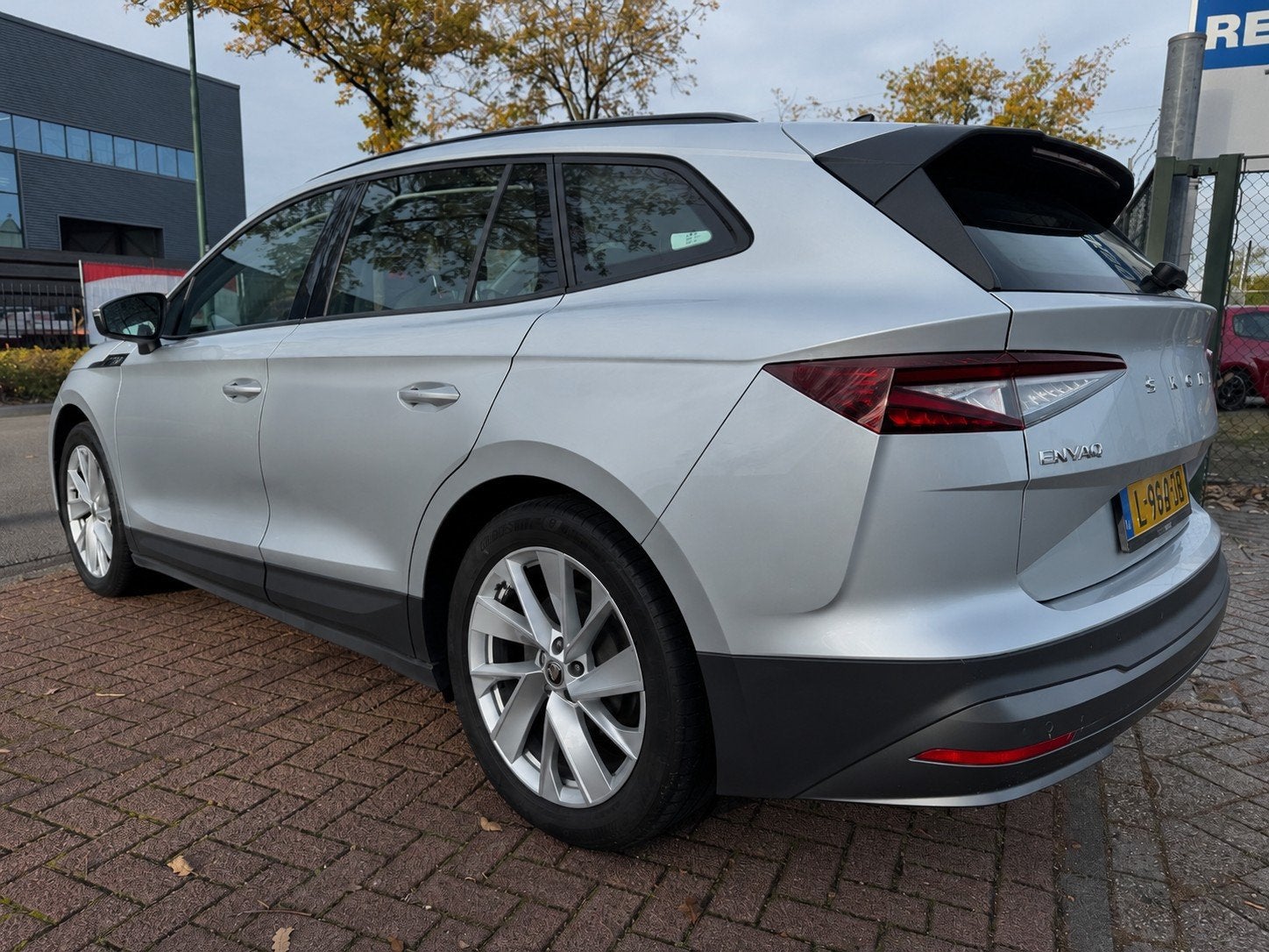 Skoda Enyaq iV 60 1e Eigenaar SOH 91,6% Airco/ECC,Navigatie,, Auto's, Automaat, Dealer onderhouden, Achterwielaandrijving, Gebruikt