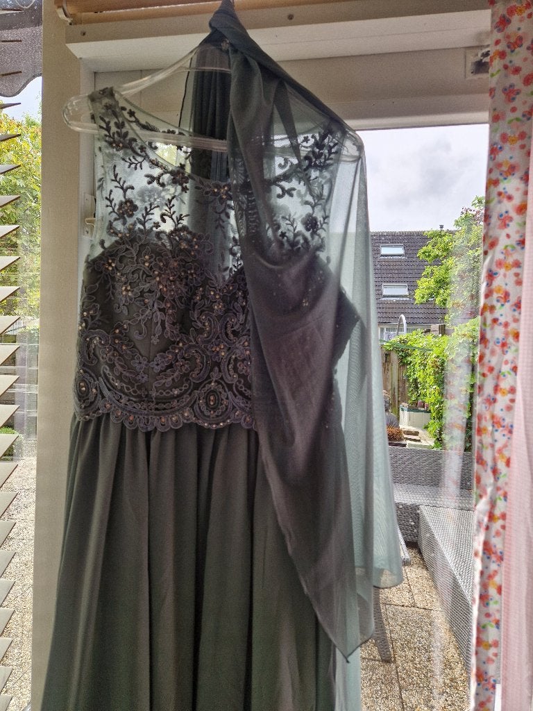 Coctailjurk/ avondkleding groen, Kleding | Dames, Gelegenheidskleding, Maat 42/44 (L), Peek& Cloppenburg, Cocktailjurk, Ophalen of Verzenden