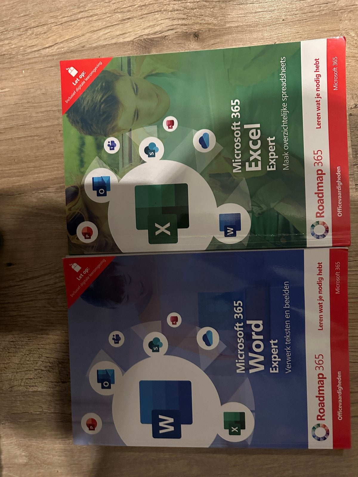 Word en Excel handboek - Zo goed als nieuw, Ophalen of Verzenden, Zo goed als nieuw