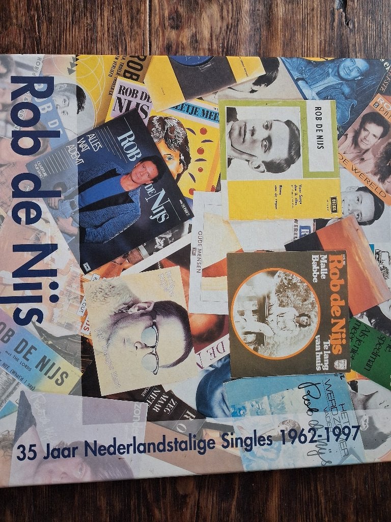 Rob de Nijs mooie cd-box 35 jaar Nederlandstalige singles, Ophalen, Zo goed als nieuw, Pop