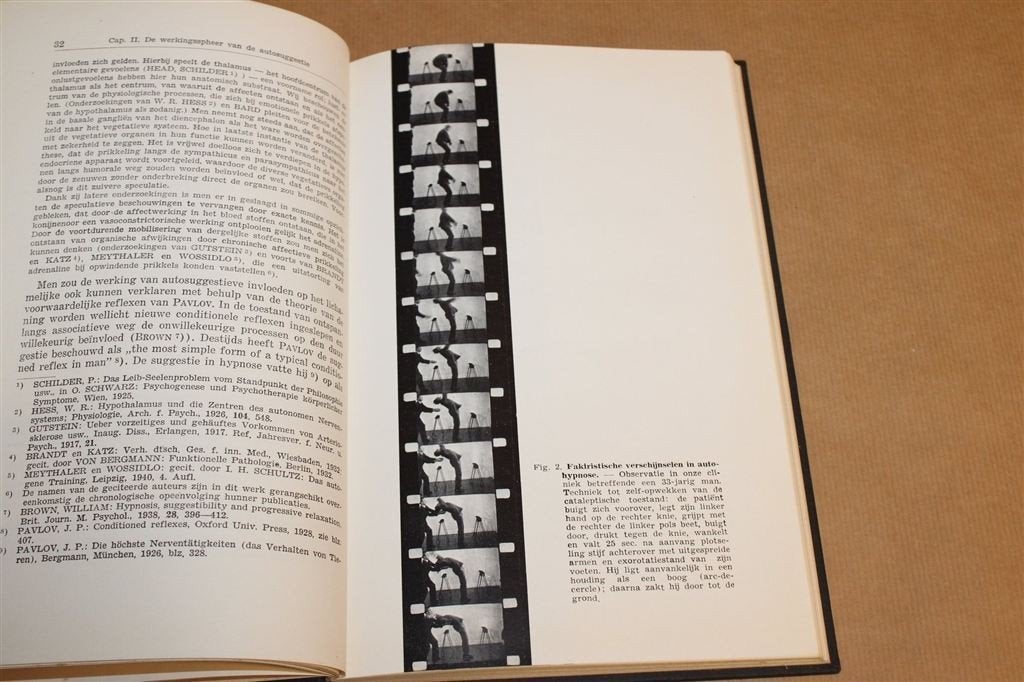 Autosuggestieve Psychotherapie — Medisch Handboek 1950, Ophalen of Verzenden, Gelezen