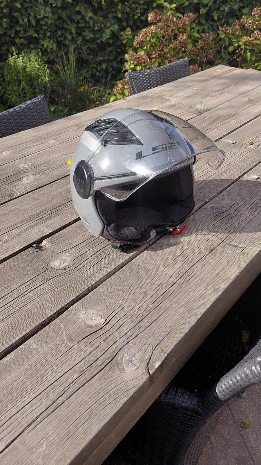 LS2 helm, Fietsen en Brommers, Ophalen of Verzenden, Zo goed als nieuw, Medium, LS2