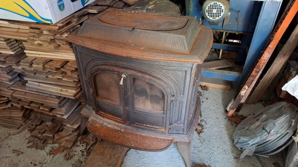 Vigilant Houtkachel - Opknapper met potentieel, Ophalen