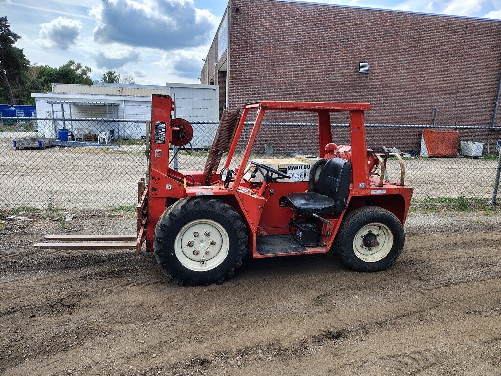 MANITOU MC20 RUW TERREIN HEFTRUCK TRIPLO, ZEER LAAG!, Zakelijke goederen, Machines en Bouw | Heftrucks en Intern transport, Overige aandrijving