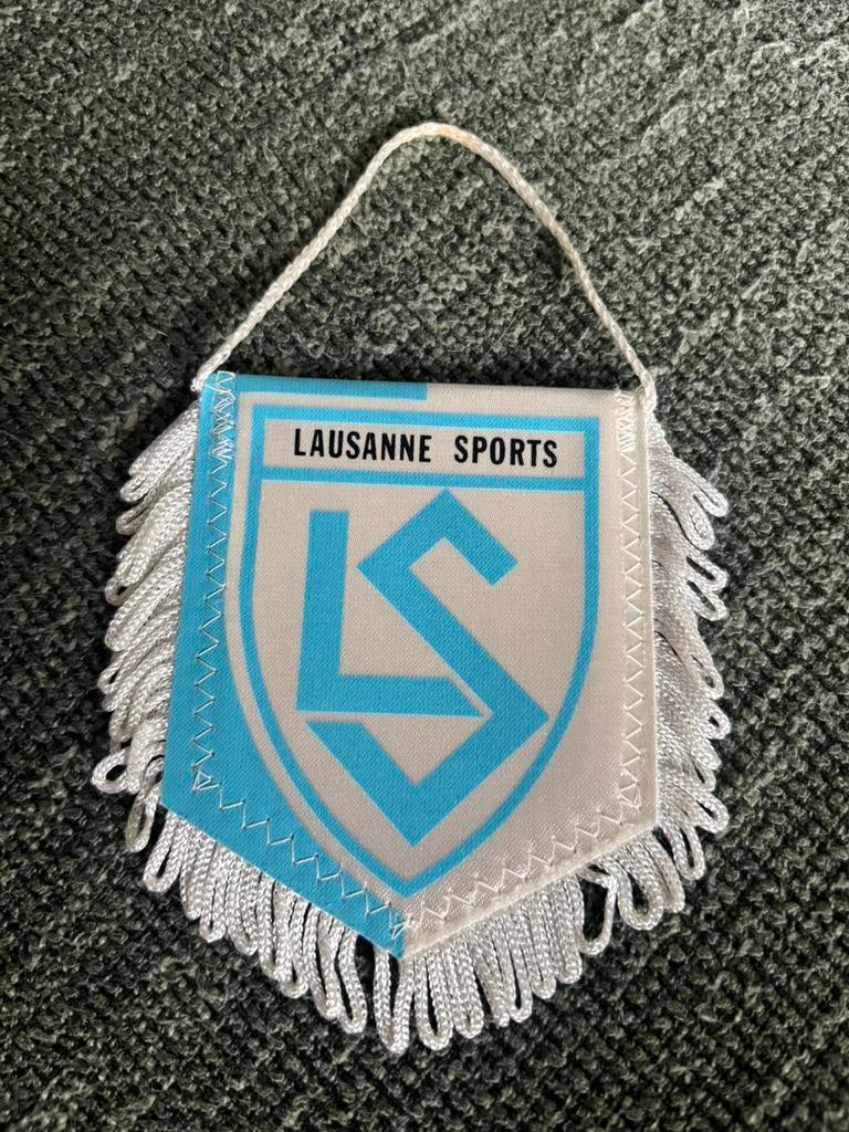 Lausanne Sports vaantje, Ophalen of Verzenden, Zo goed als nieuw, Buitenlandse clubs, Vaantje of Sjaal