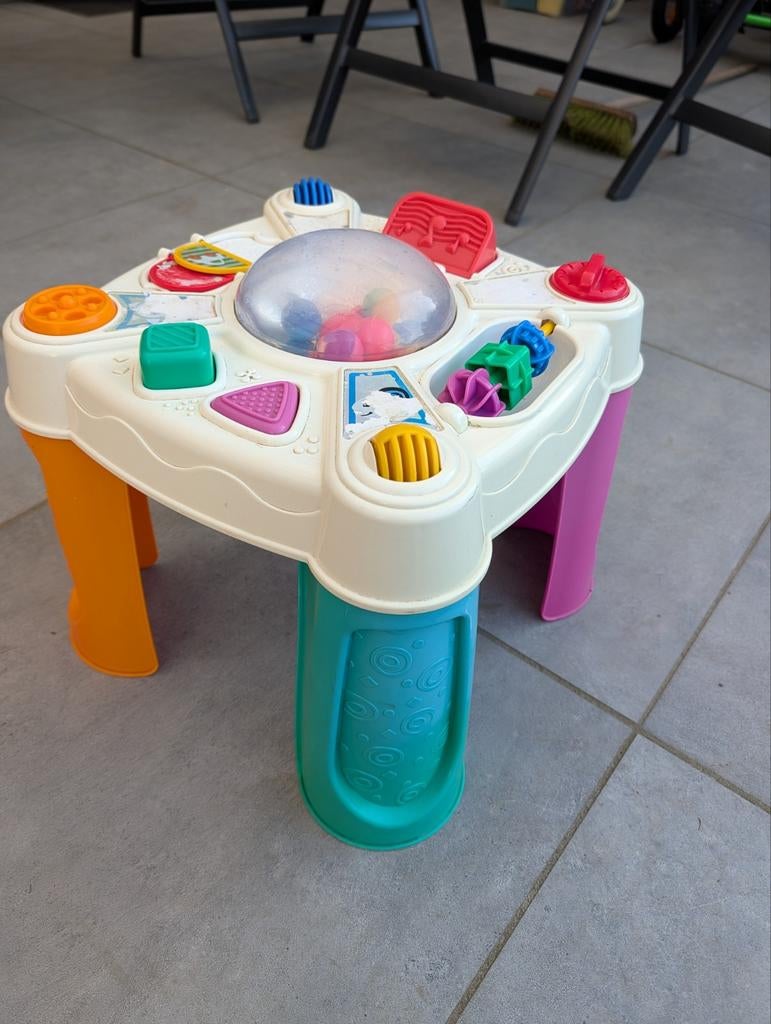 Gratis: Fisher-Price Musical Pop-tivity Table, Ophalen, Gebruikt