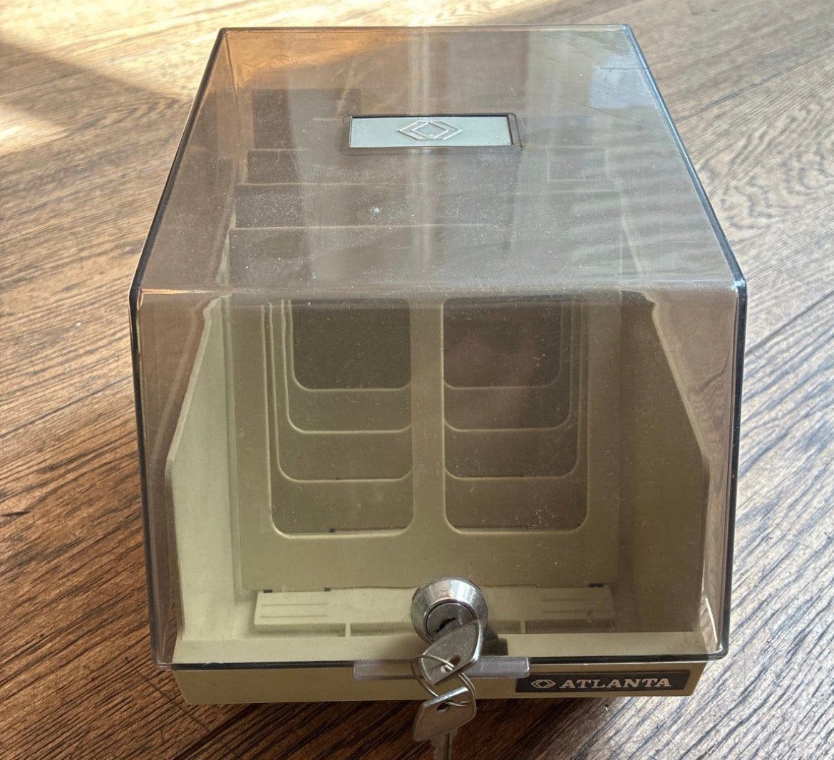 Atlanta CD-opbergbox met slot - Vintage CD-houder, Huis en Inrichting, Ophalen of Verzenden, Gebruikt