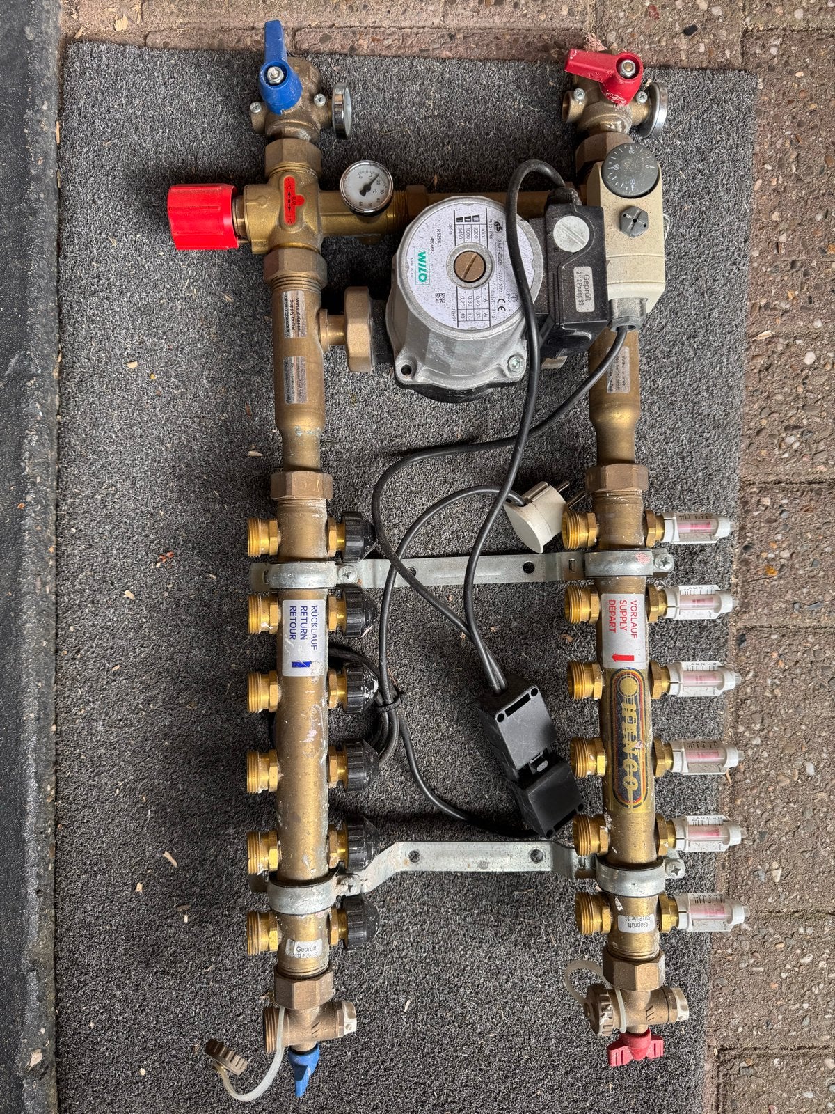 Henco 6 groeps verdeler, 30 tot 80 cm, Gebruikt, Overige typen, Minder dan 60 cm