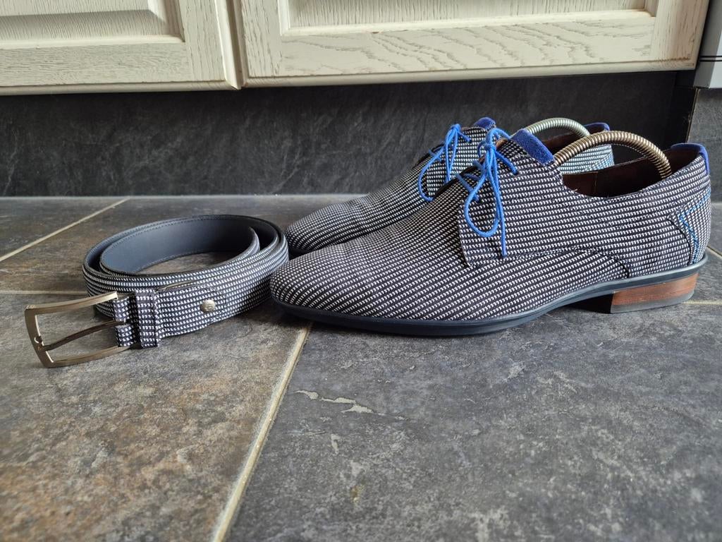 Floris van Bommel herenschoenen maat 44 nieuwstaat, Blauw, Floris van Bommel, Ophalen of Verzenden, Zo goed als nieuw