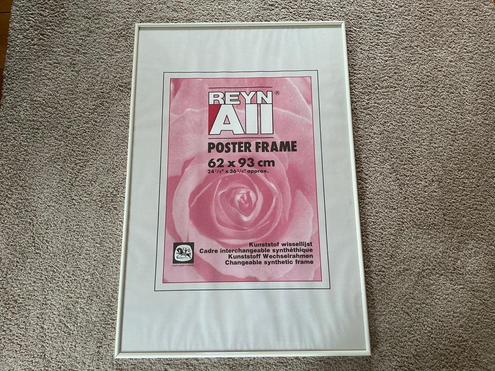 Nieuwe witte posterlijst 62x93 cm, Kunststof, Nieuw, Ophalen of Verzenden, Posterlijst