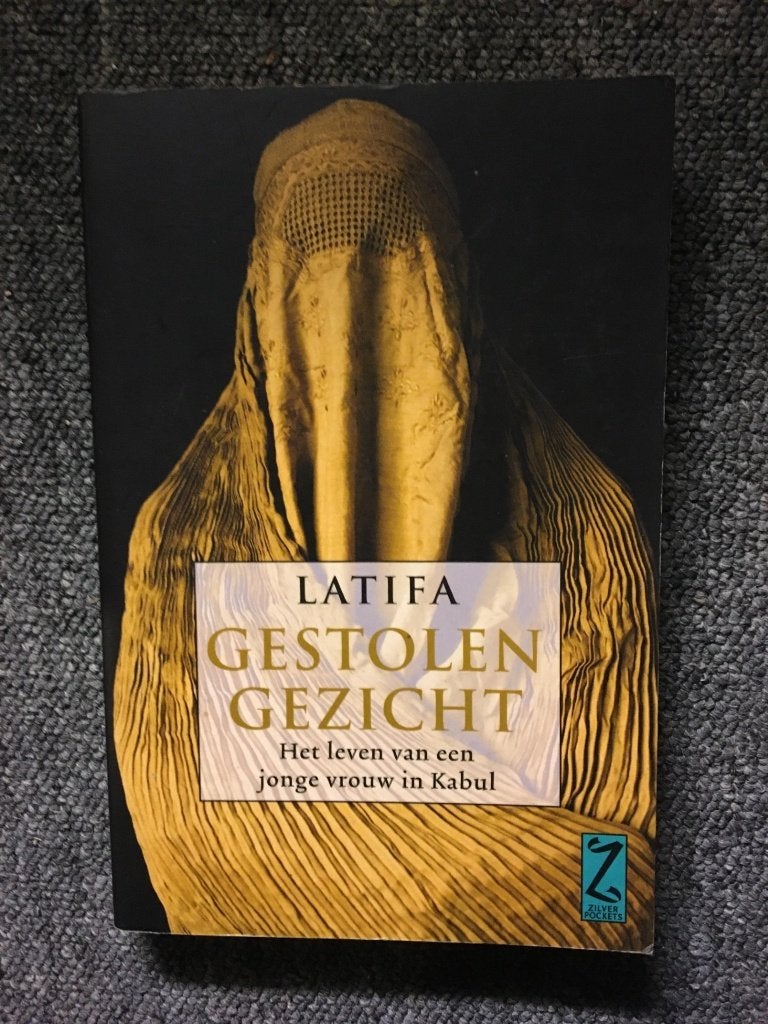 Gestolen gezicht; door Latifa, C. Hachemi #Afghanistan, Maatschappij en Samenleving, Ophalen of Verzenden, Zo goed als nieuw, Wereld