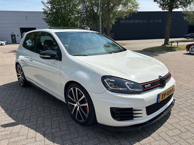 Volkswagen Golf 2.0 GTI 211PK SCHUIFDAK CRUISE LED., Euro 5, Stof, Gebruikt, 4 cilinders