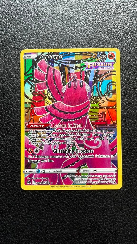 Oricorio Holofoil, Ophalen of Verzenden, Zo goed als nieuw