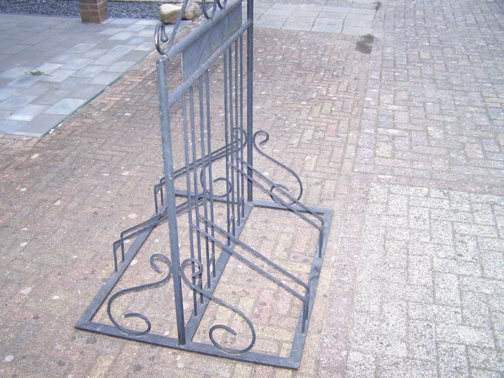 fietsenrek , fietsen rek , fietsenstandaard, Ophalen, Gebruikt