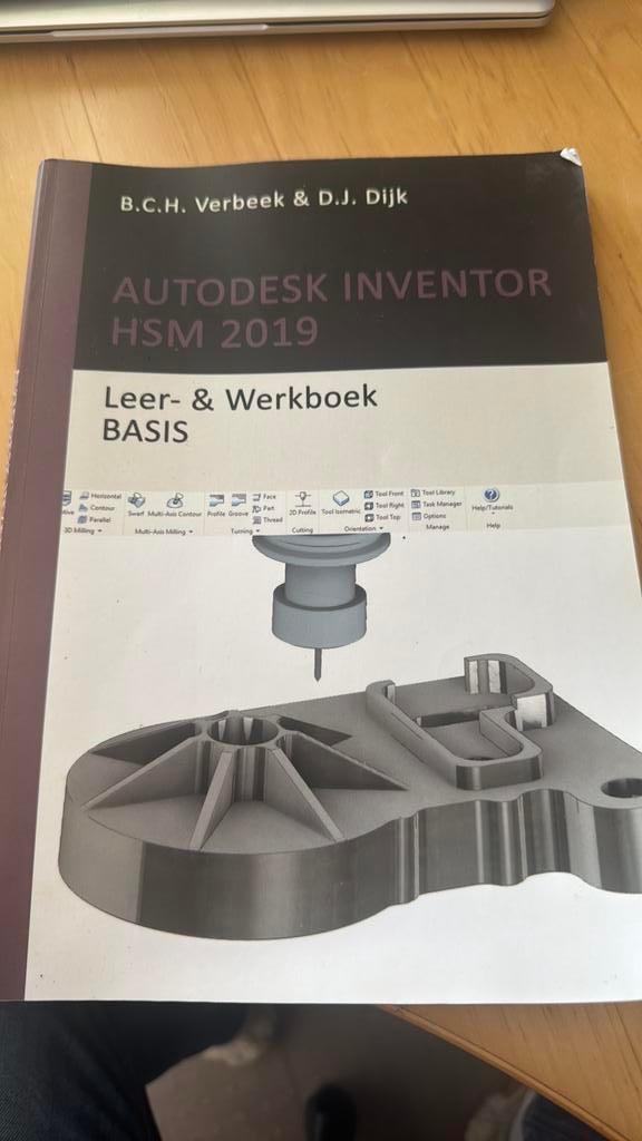 B.C.H. Verbeek - Autodesk Inventor HSM, Ophalen of Verzenden, Zo goed als nieuw, B.C.H. Verbeek; R.H.P. van Bussel, Nederlands