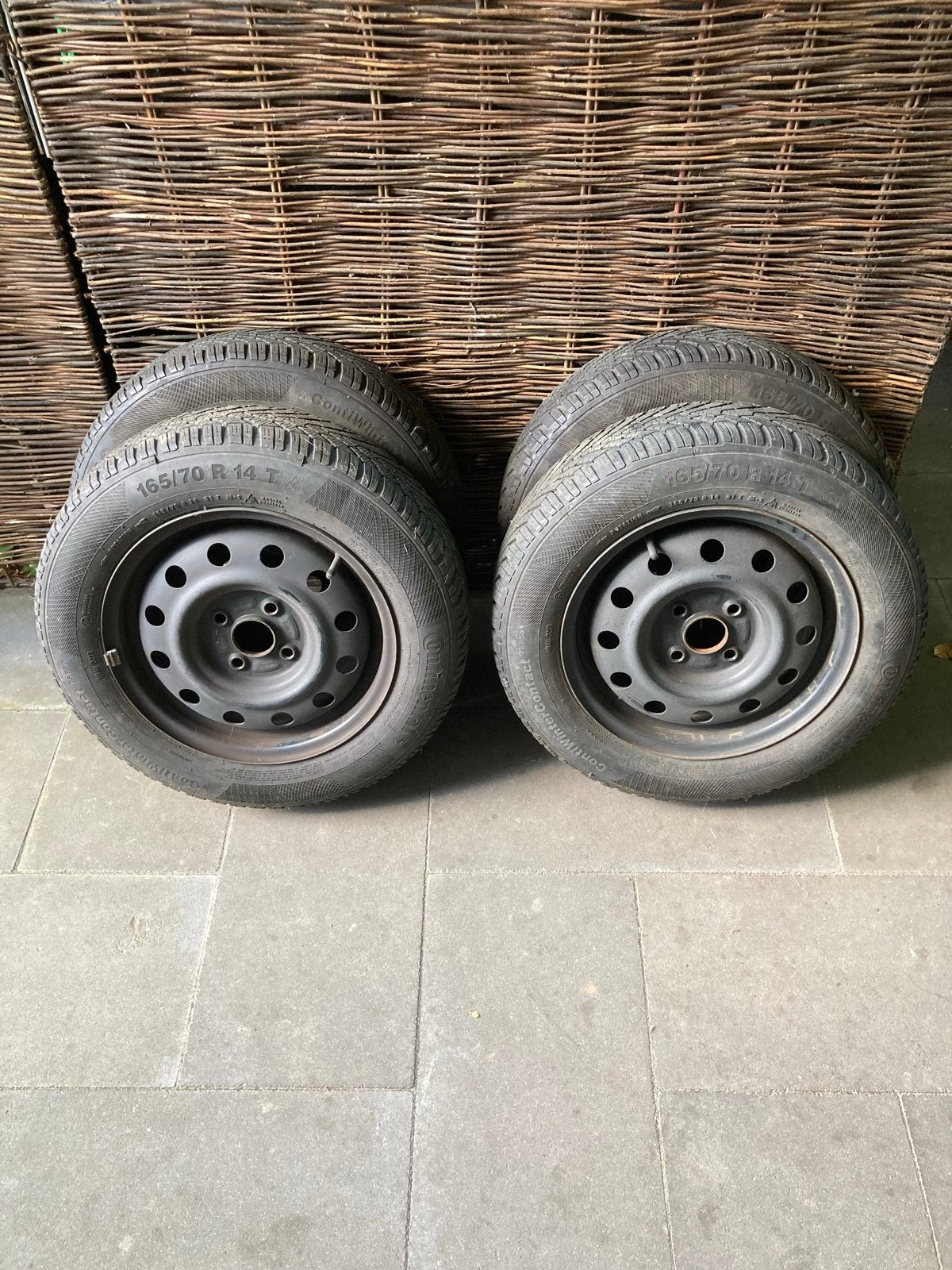 Nette set banden 165/70 R14 op stalen velgen, Ophalen, 14 inch, Gebruikt, Banden en Velgen