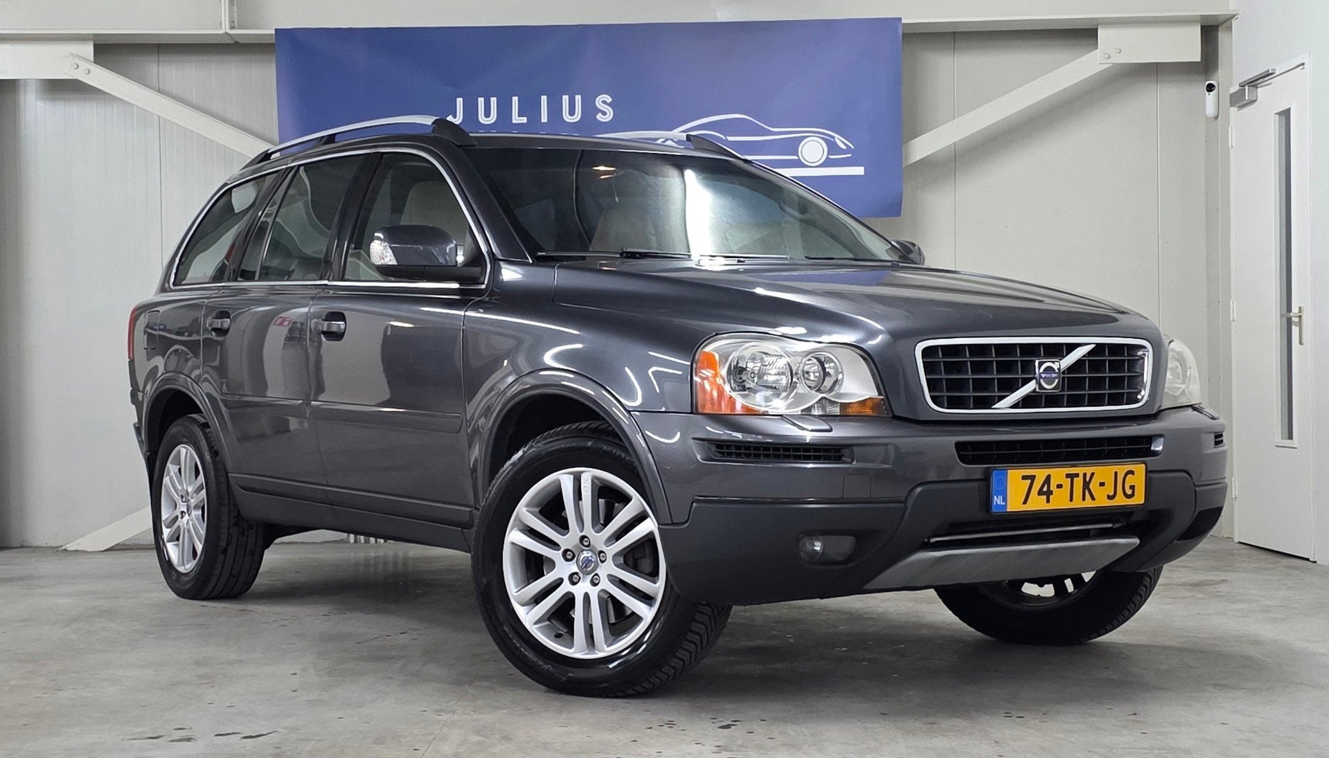 Volvo XC90 3.2 Summum VolledigOnderhouden Trekhaak Android/A, Auto's, Gebruikt, Beige, 1960 kg, Vierwielaandrijving