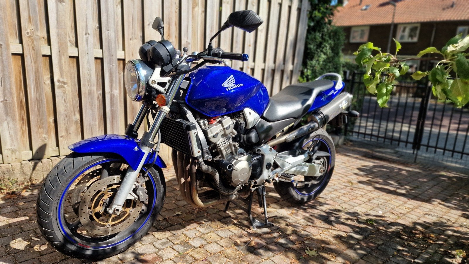 Honda CB 900 F Hornet te koop met deuk, Sportuitlaat, 4 cilinders, Motorrijbewijs A, Gebruikt