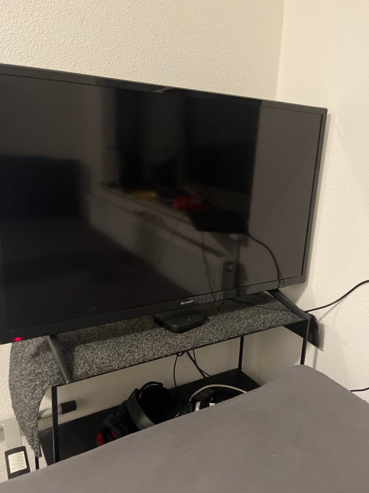 Sharp 42 inch TV met 3 HDMI en 2 USB poorten, Audio, Tv en Foto, Televisies, Ophalen, Gebruikt, 50 Hz, 100 cm of meer