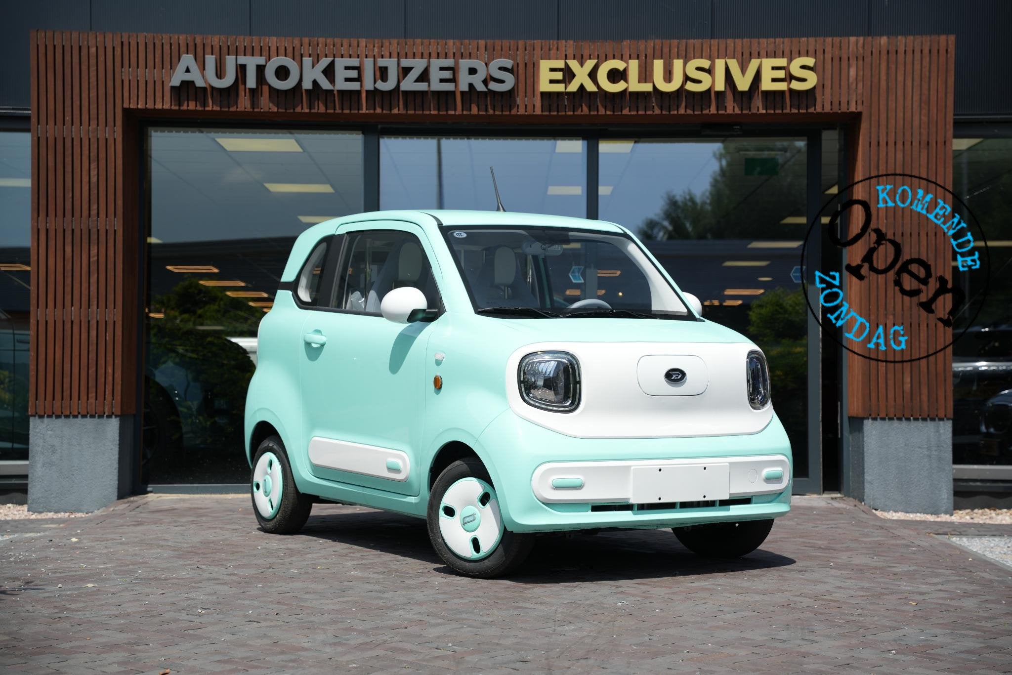 Bontu Mango Airco Radio/Bluetooth Camera 4 zitplaatsen, Auto's, Automaat, Stof, Gebruikt, 595 kg