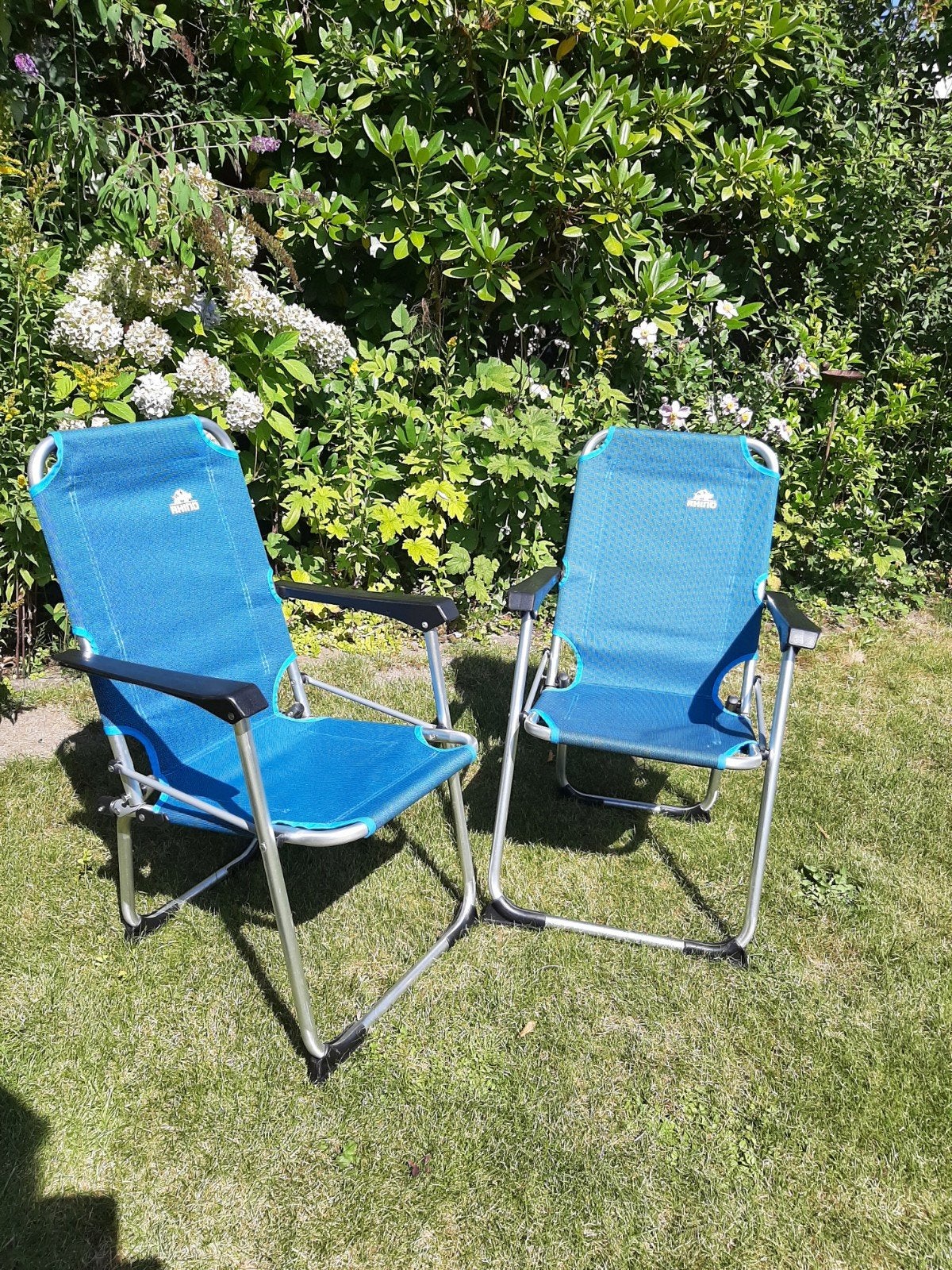 2x Opvouwbare Campingstoelen - Blauw kind rhino, Ophalen, Gebruikt, Campingstoel