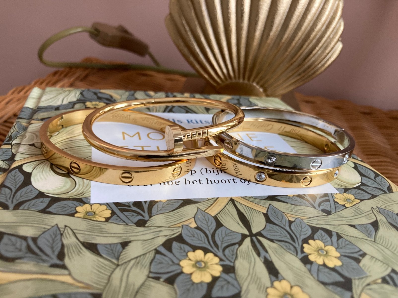 Cartier love armbanden 4 stuks nieuw maat 17 goud wit goud, Ophalen of Verzenden, Nieuw, Goud