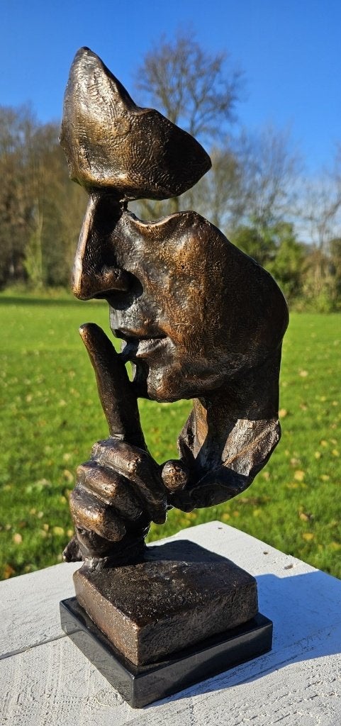 BRONZEN BEELD / DE ZWIJGER / ZWIJGEN / TUINBEELD, Overige materialen, Nieuw, Info@huisentuindecoratiemarie.nl, Mensenbeeld