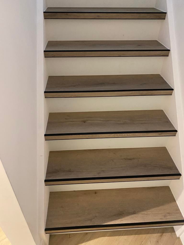 Laminaat/vloerlegger/trapbekleding/visgraat vloeren, Huis en Inrichting, Stoffering | Vloerbedekking, Ophalen, 75 m² of meer, Laminaat