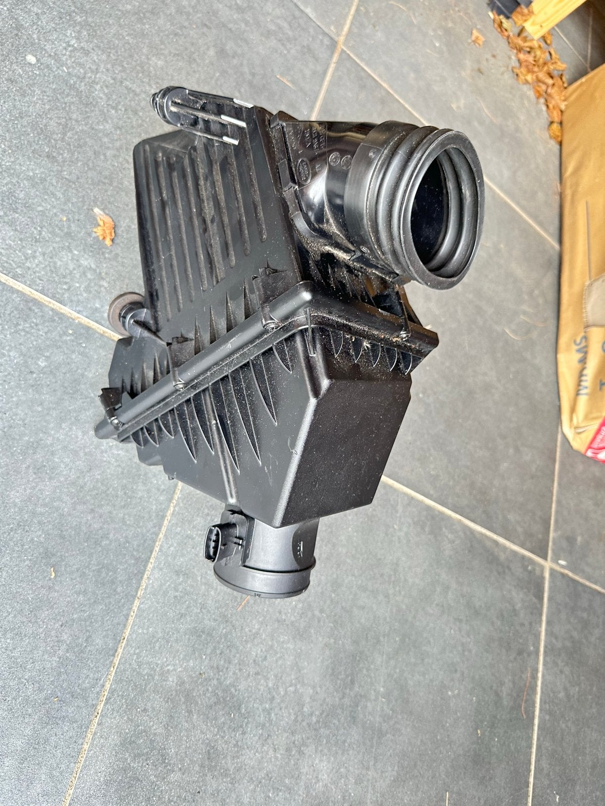 Luchtfilterhuis Range Rover  2018-2022 GJ32-9600-AE, Ophalen of Verzenden, Gebruikt, Land Rover