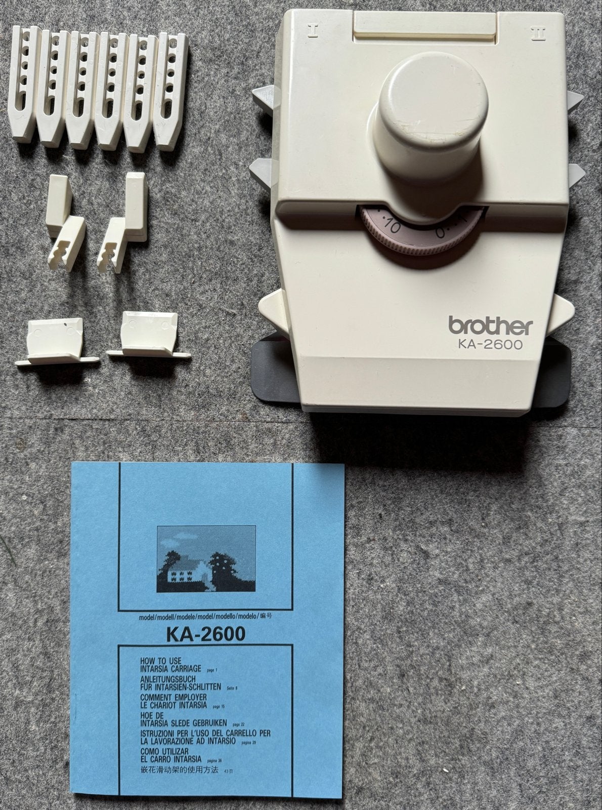 Brother KA-2600 Intarsia Slede + Accessoires, Ophalen of Verzenden, Zo goed als nieuw, Breien, Machine