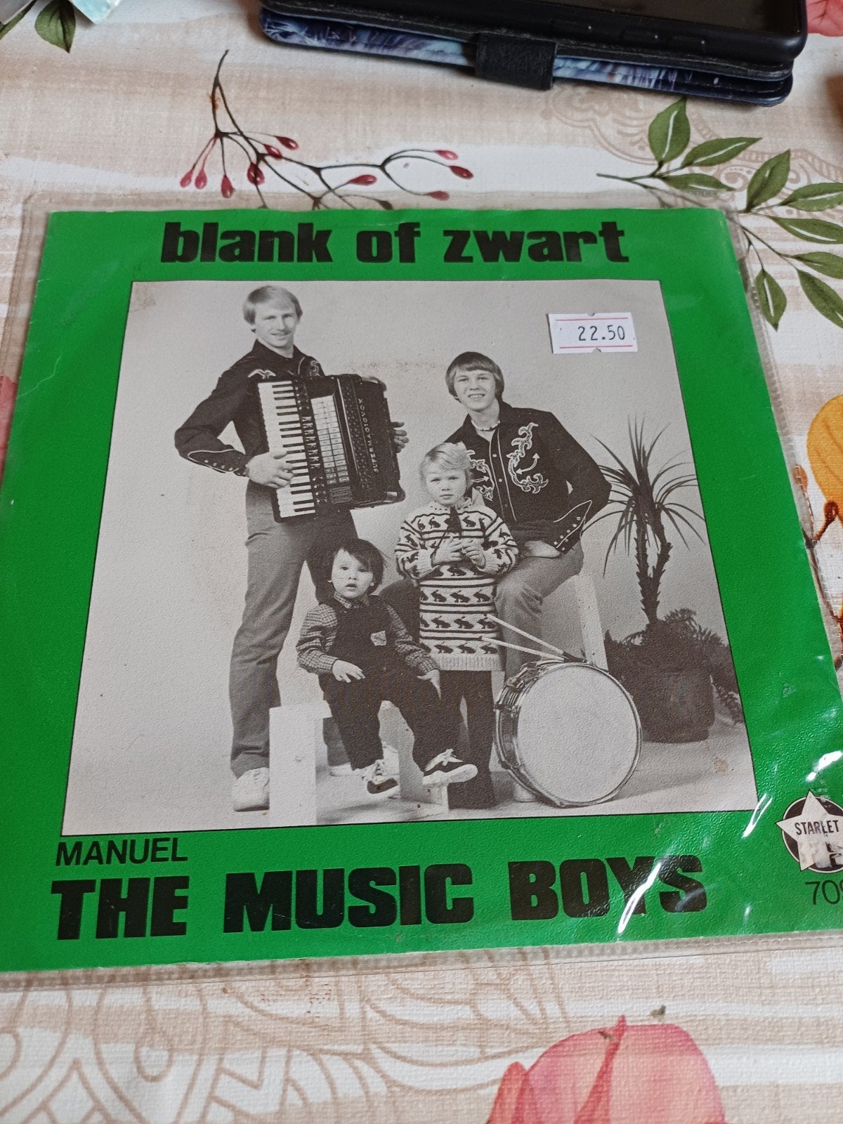 the music boys, Ophalen of Verzenden, Zo goed als nieuw, Pop