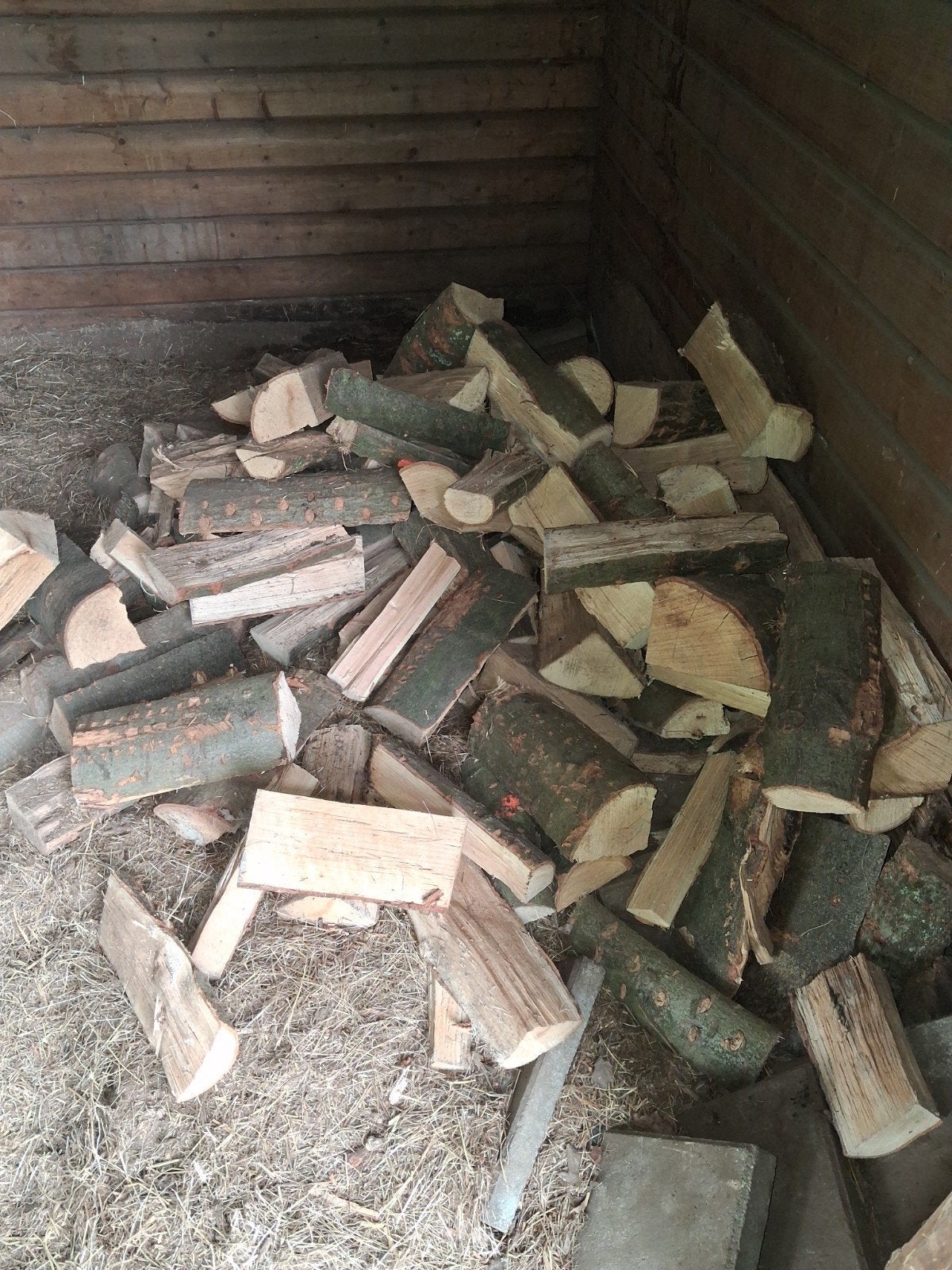 Haardhout. Ophalen in Twello., Minder dan 3 m³, Ophalen