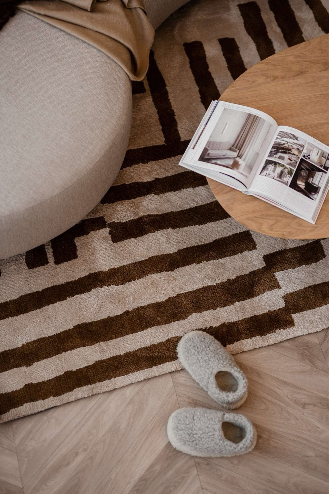 Loods 5 vloerkleed - Modern design, Huis en Inrichting, Beige, 150 tot 200 cm, Ophalen of Verzenden, Modern