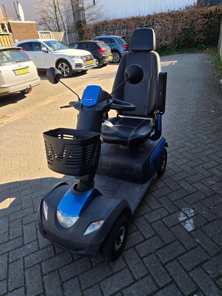Invacare comet pro 4 wiel, Ophalen, 46 km of meer, Invacare, 16 km/u of meer