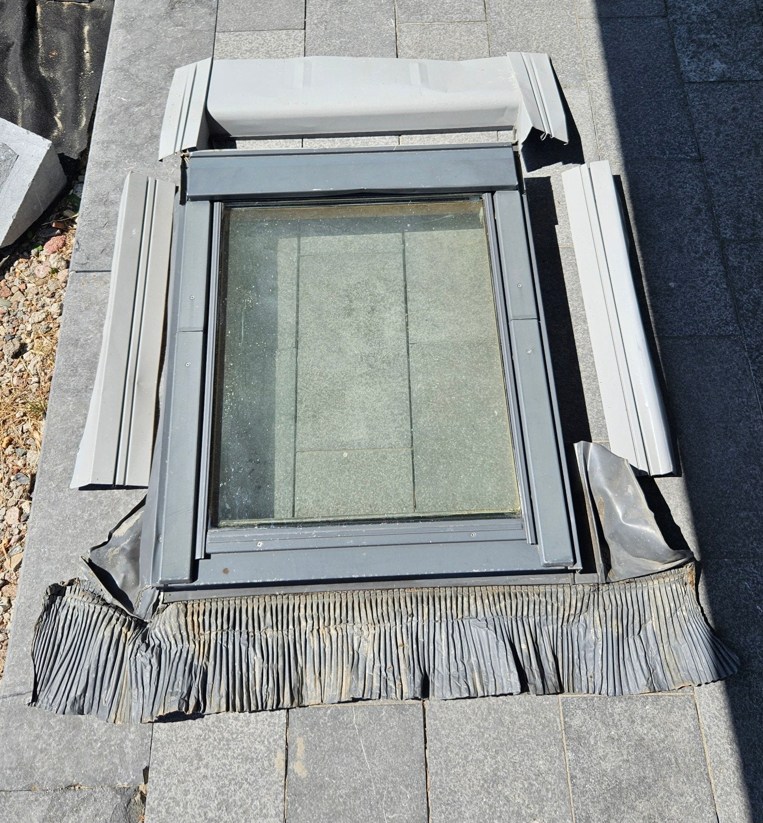 Velux Dakraam 98x78 cm te koop!, Ophalen, Gebruikt, 80 tot 120 cm, 80 tot 120 cm