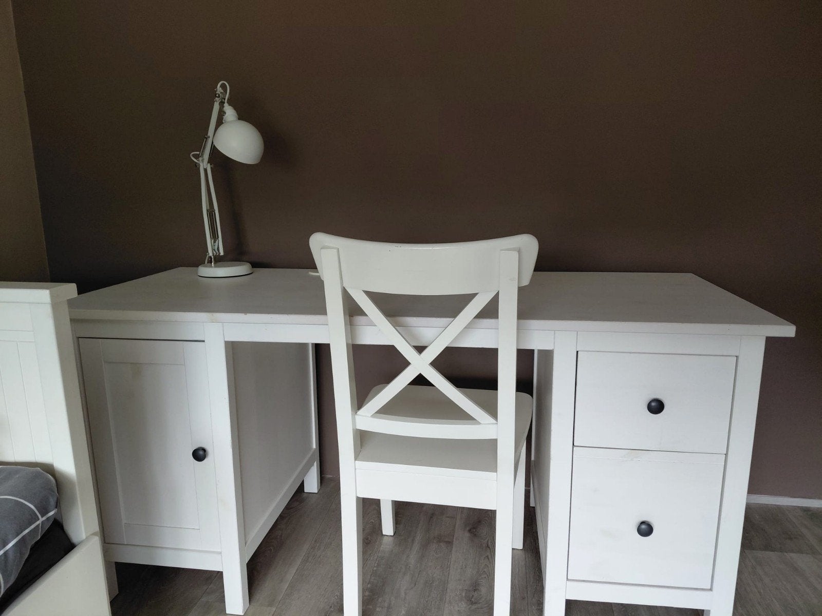 hemnes bureau incl stoel, Ophalen, Zo goed als nieuw, 65 cm of meer, 70 cm of meer