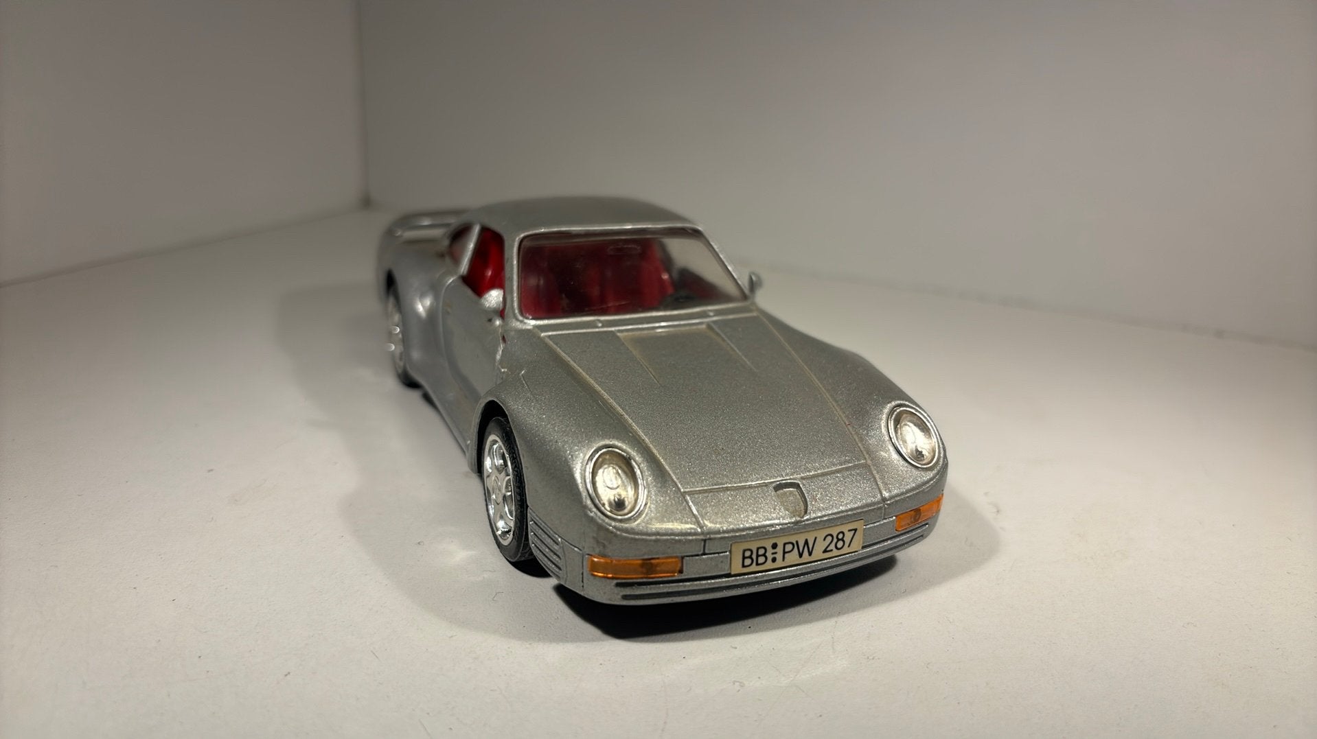 Porsche 959 sunny side 1.24, Hobby en Vrije tijd, Modelauto's | 1:24, Overige merken, Ophalen of Verzenden, A, A