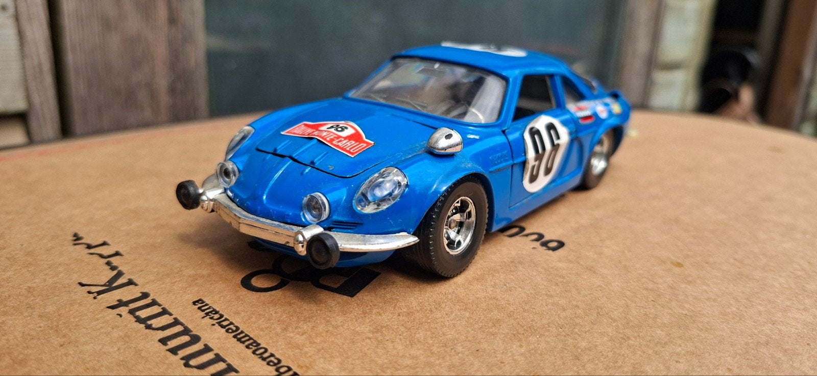 Bburago Renault Alpine Rally Monte Carlo #96., Ophalen of Verzenden, Gebruikt, Auto, Bburago