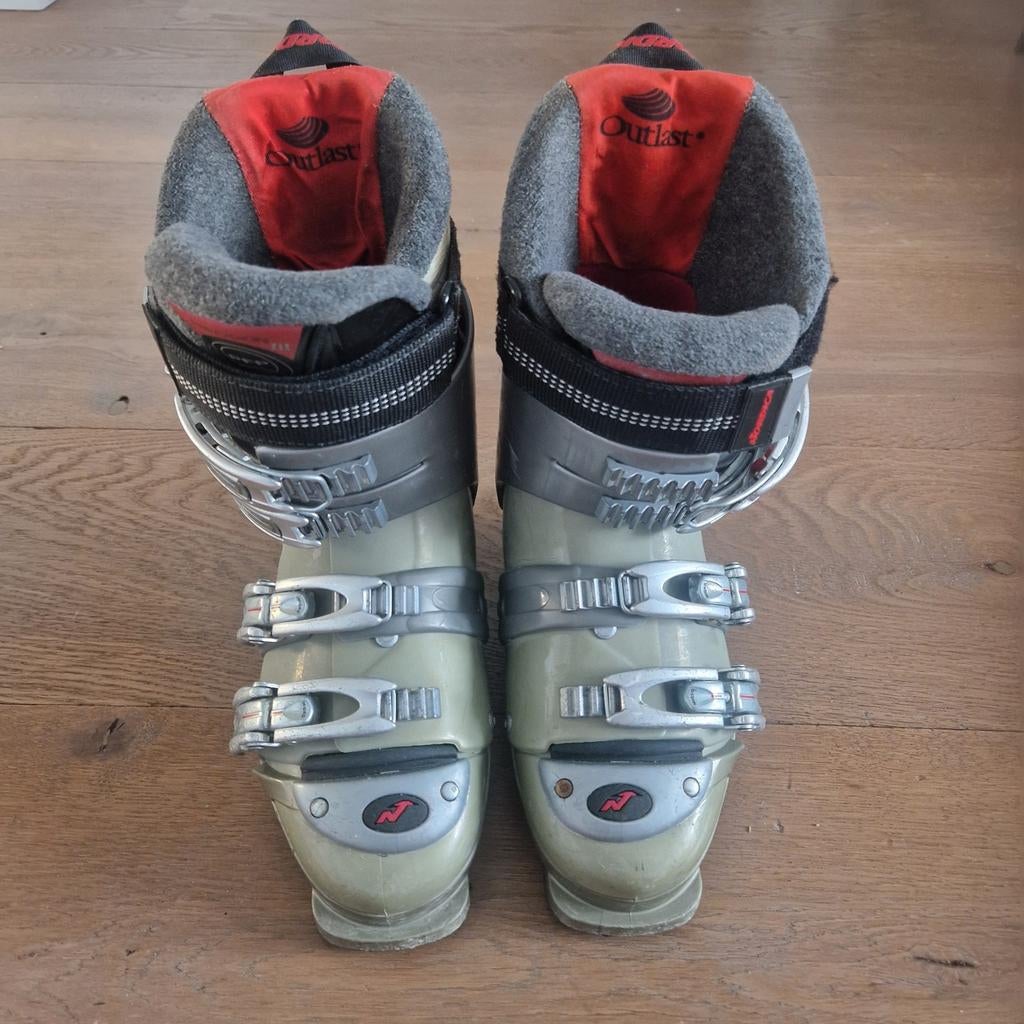 Nordica Skischoenen Maat 240-245 (38,5-39), Ophalen, Gebruikt, Schoenen, Nordica