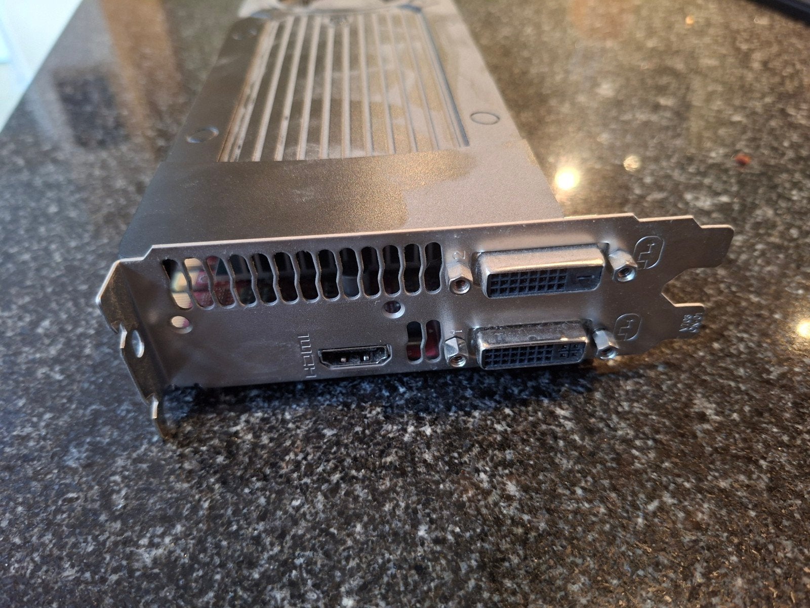 MSI/Medion GeForce GTX 660 1.5GB GDDR5 – werkend, Computers en Software, PCI-Express 3, Gebruikt, Ophalen of Verzenden, GDDR5