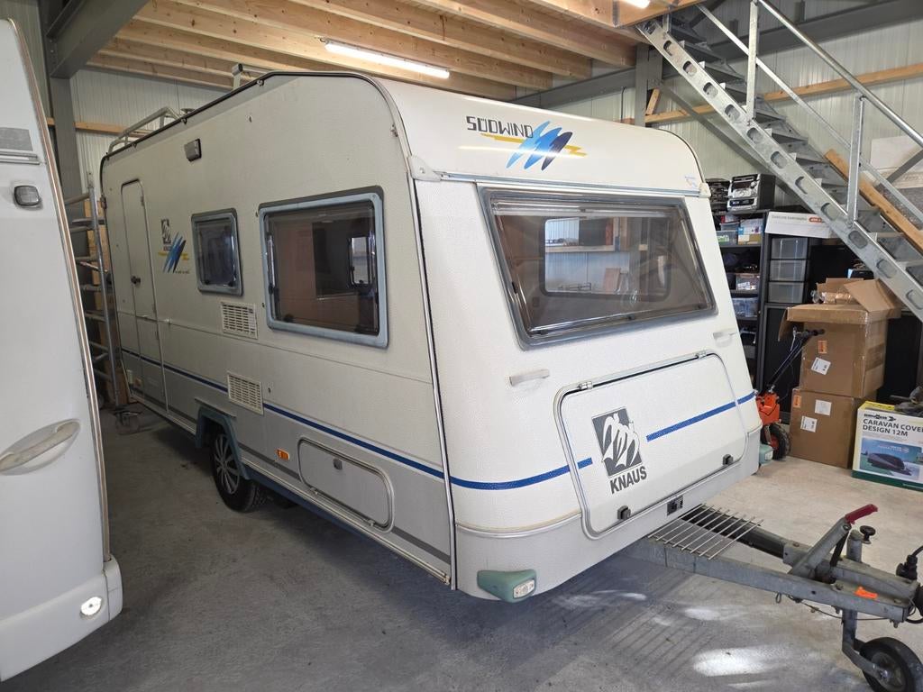 knaus sudwind 400 ,1998,nw. mover,voortent, Ringverwarming, Treinzit, 750 - 1000 kg, Particulier