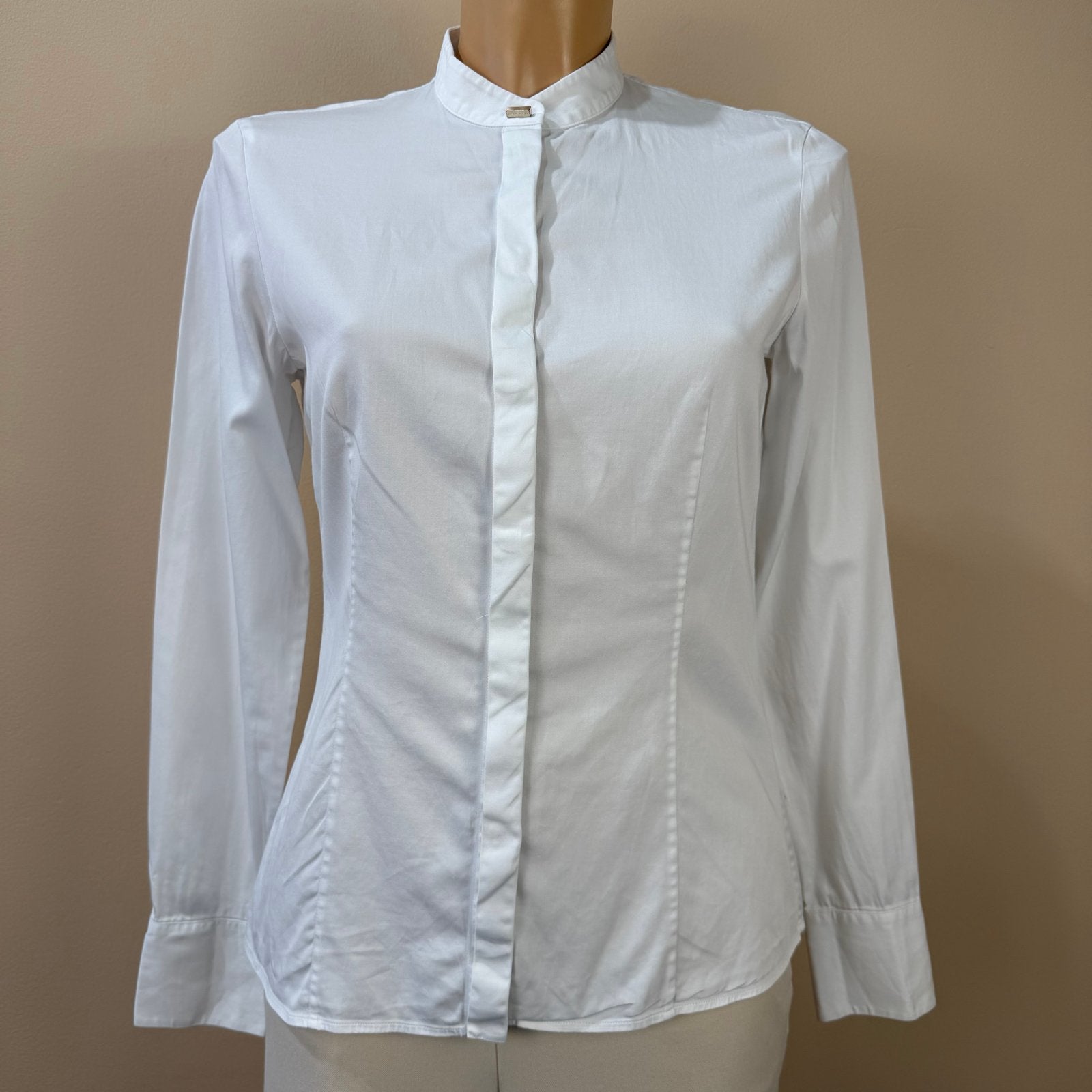 Witte blouse met opstaande kraag - Maat S, Wit, Ophalen of Verzenden, Zo goed als nieuw, N.v.t