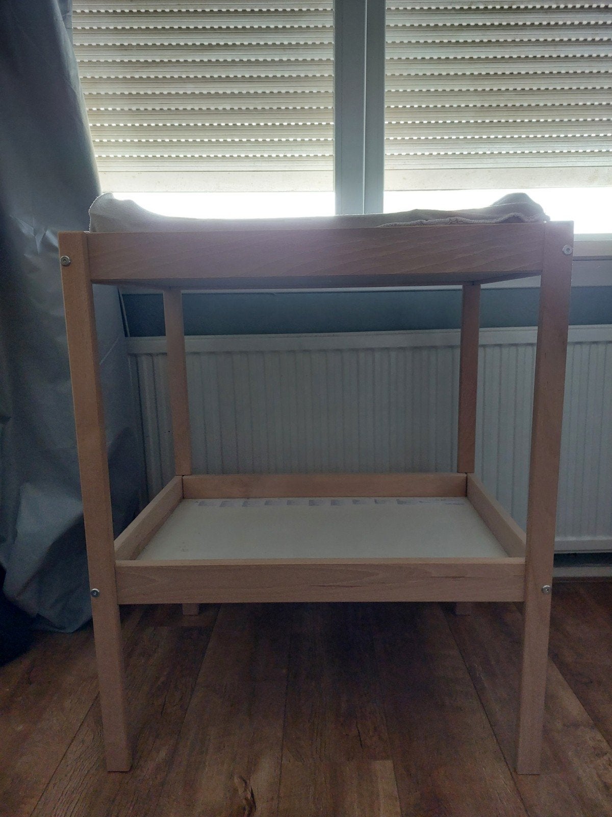 Commode met aankleedkussen en hoes, Kinderen en Baby's, Kinderkamer | Commodes en Kasten, Minder dan 75 cm, 50 tot 70 cm, Zo goed als nieuw