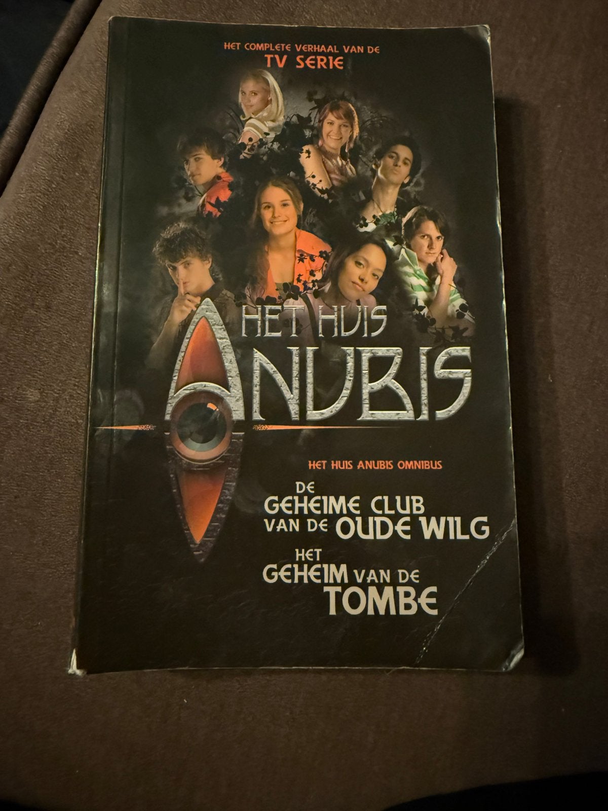 Het huis anubis, Ophalen, Zo goed als nieuw, Tv-serie