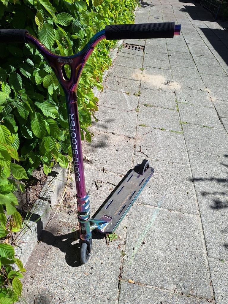 Stuntstep met mooie olie kleur, Ophalen, Gebruikt, Overige typen, SUOTU