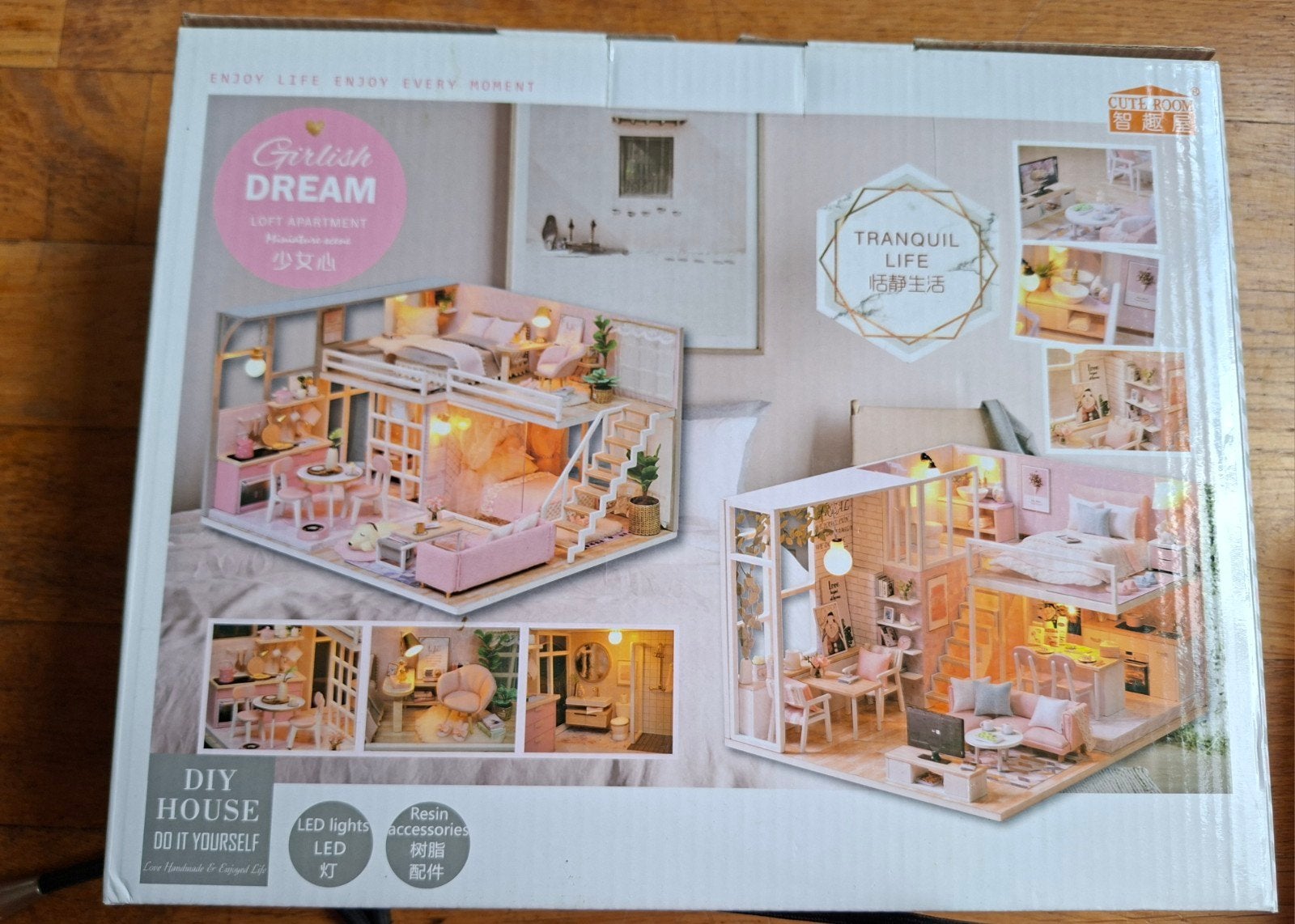 DIY Poppenhuis Loft Appartement met LED verlichting, Ophalen of Verzenden, Nieuw, Poppenhuis